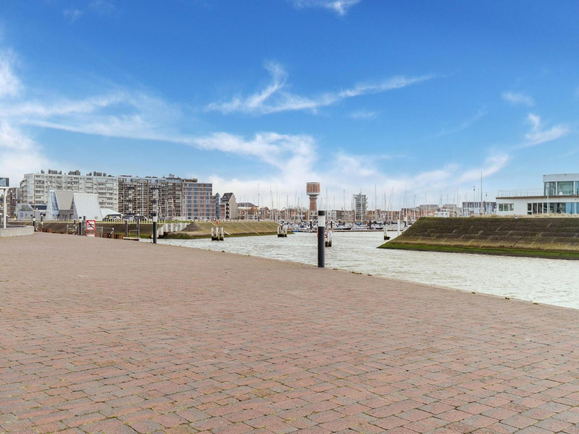 Attractive With A Sea-view, Cleaning Included Appartement Blankenberge